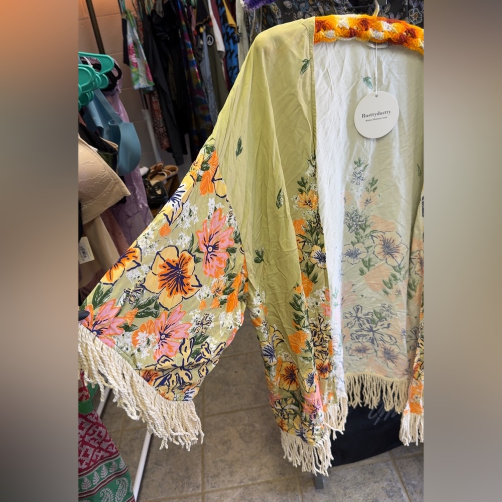 Rusty Dusty Women’s Kimono Cover Up 2XL Open Front NWT Boho Beach Green Floral